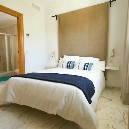 Luxury Puerto Marina Willa *